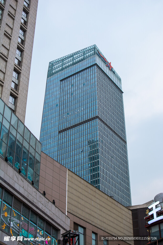 城市中的现代化高楼大厦