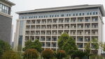 现代风格教学楼外观