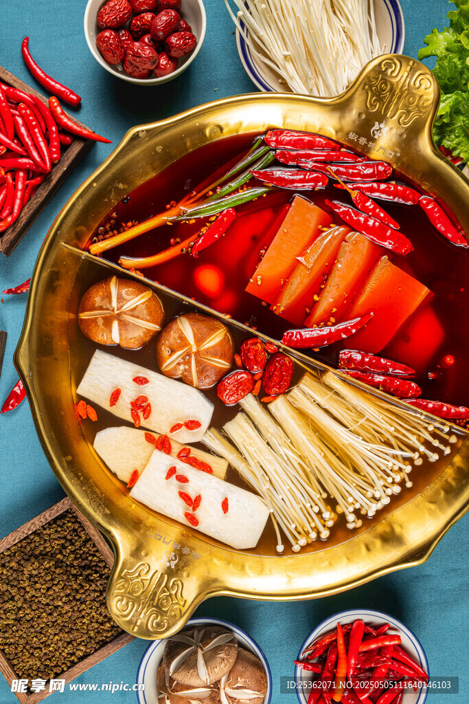 美味火锅食材丰富诱人