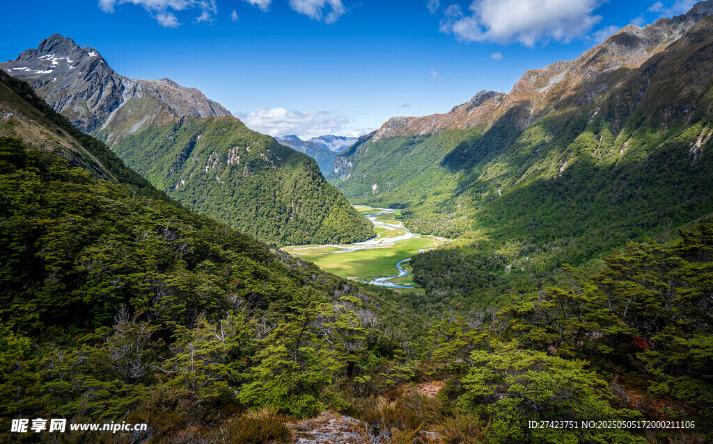 新西兰山脉风景谷