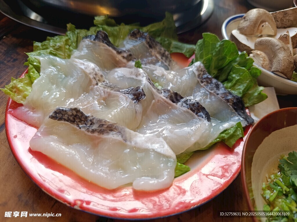  生鱼片