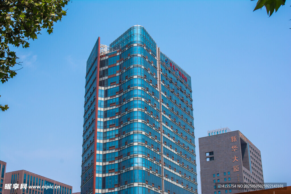 现代高楼大厦外观景致