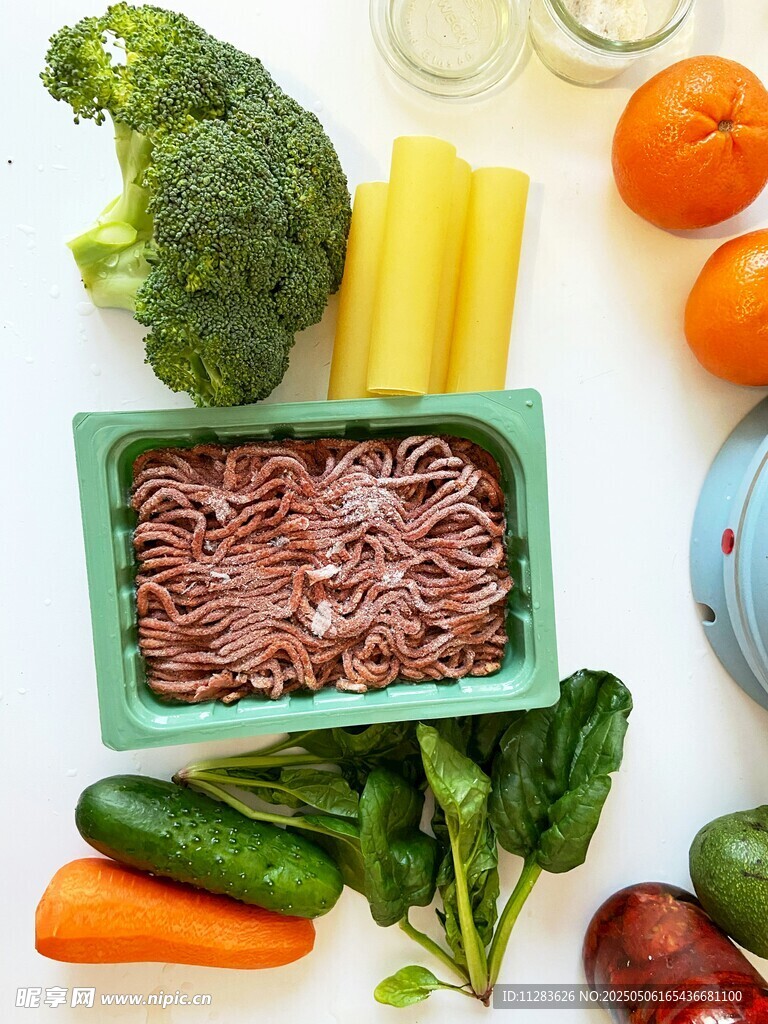 新鲜食材组合
