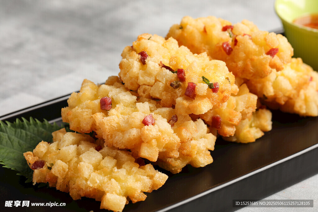 香酥美味炸虾仁