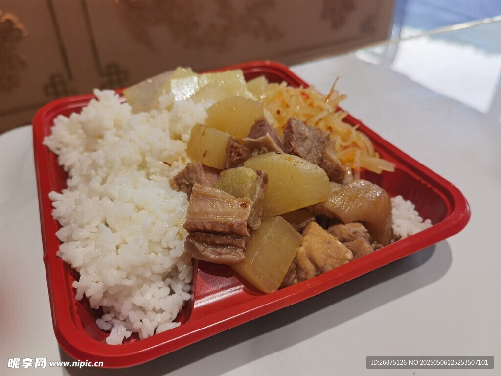 排骨套饭