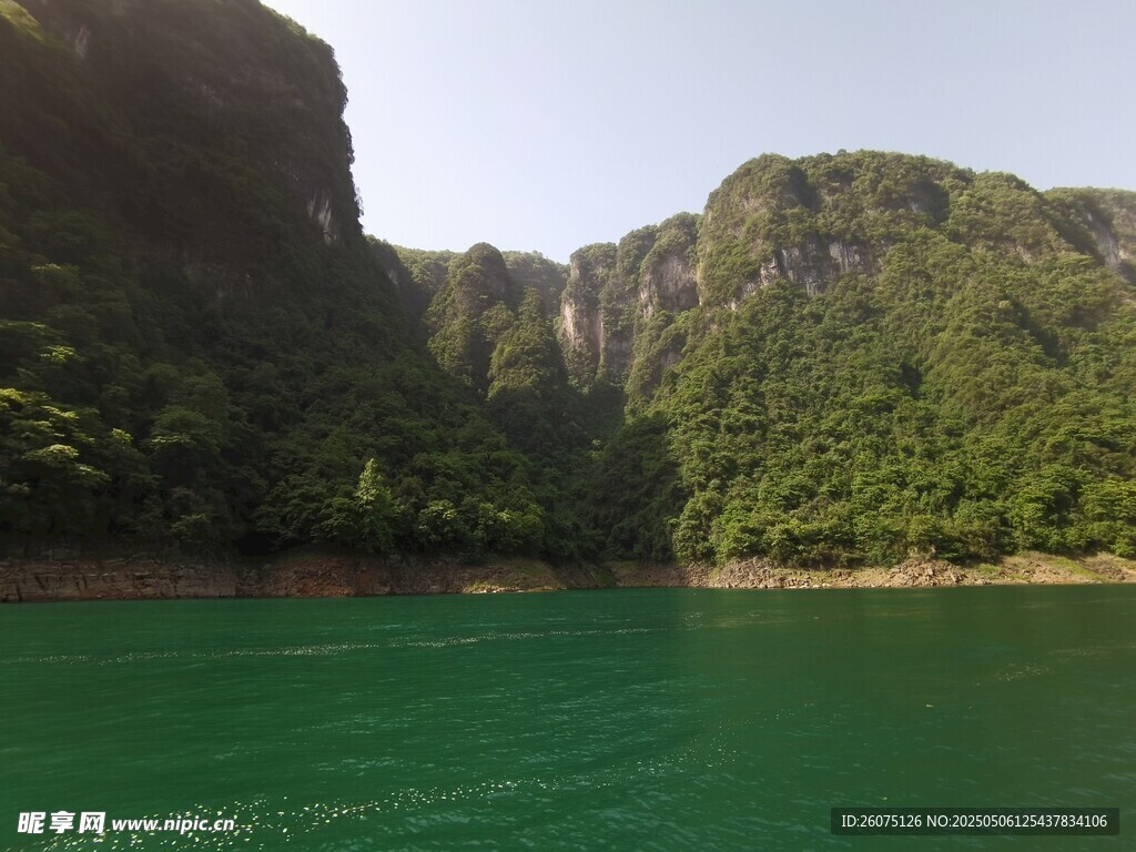 湖泊