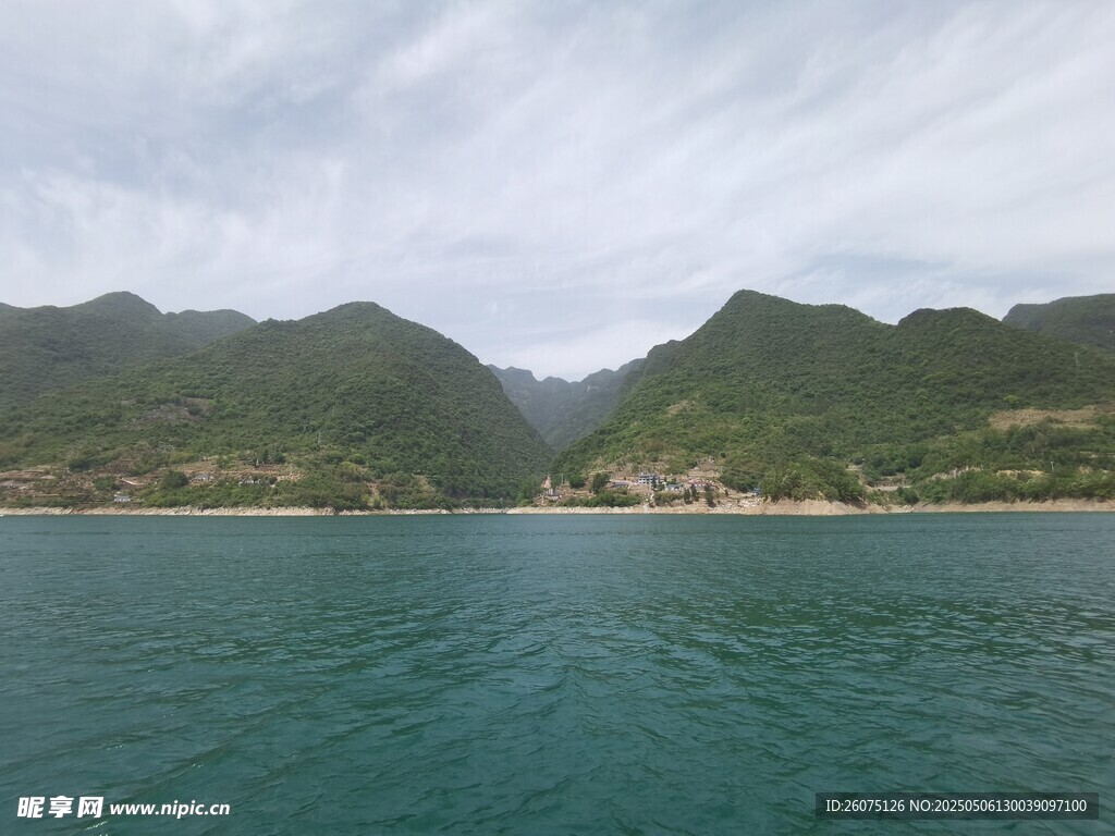 山峦