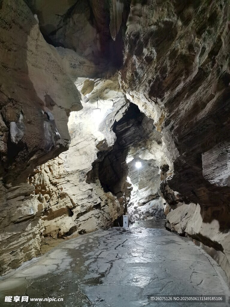 洞穴