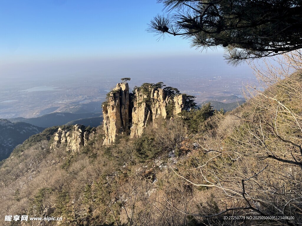 蒙山鹰窝峰
