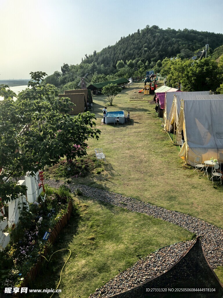 露营基地