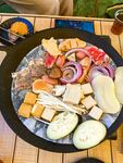 丰盛烤肉拼盘美食盛宴