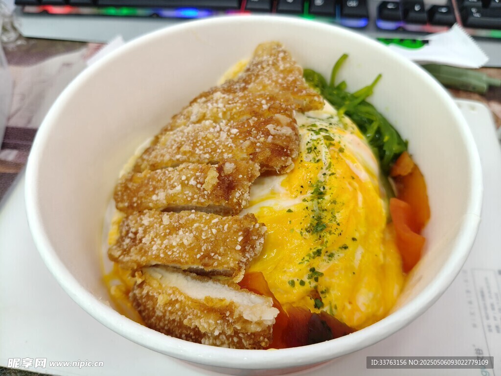 蛋包饭