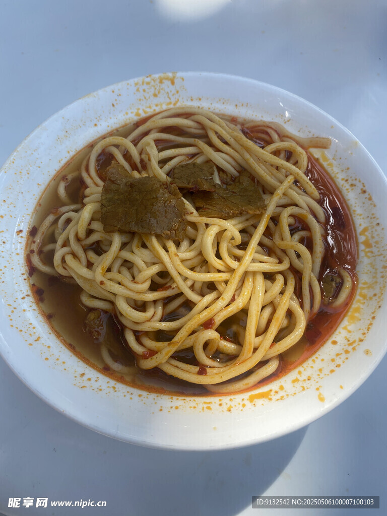 牛肉拉面