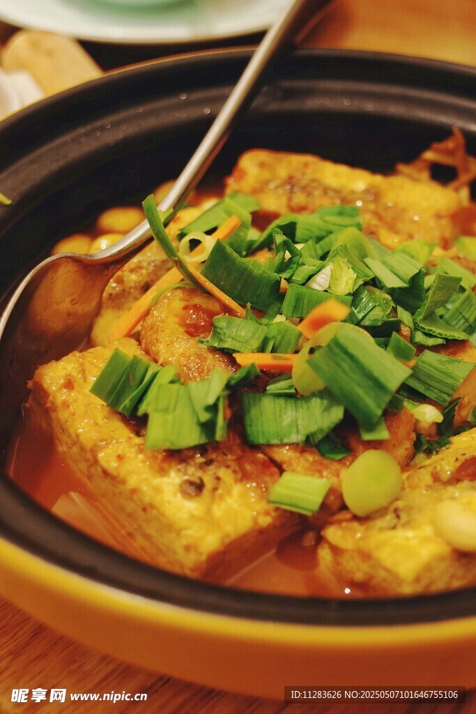 美味砂锅豆腐