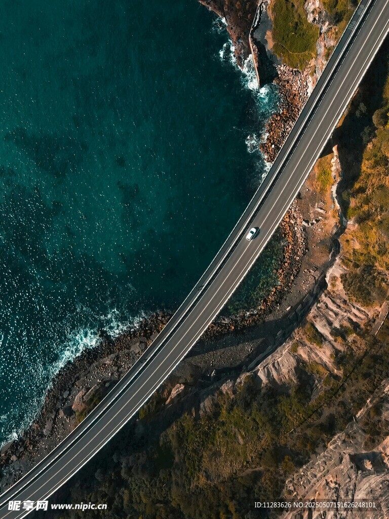 沿海公路美景俯瞰