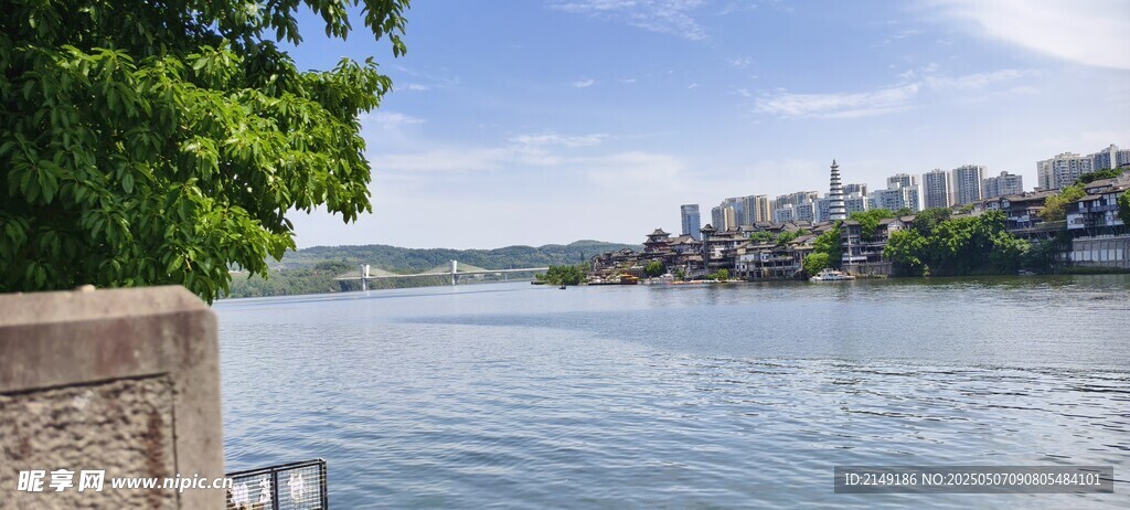 重庆市合川区滨江路
