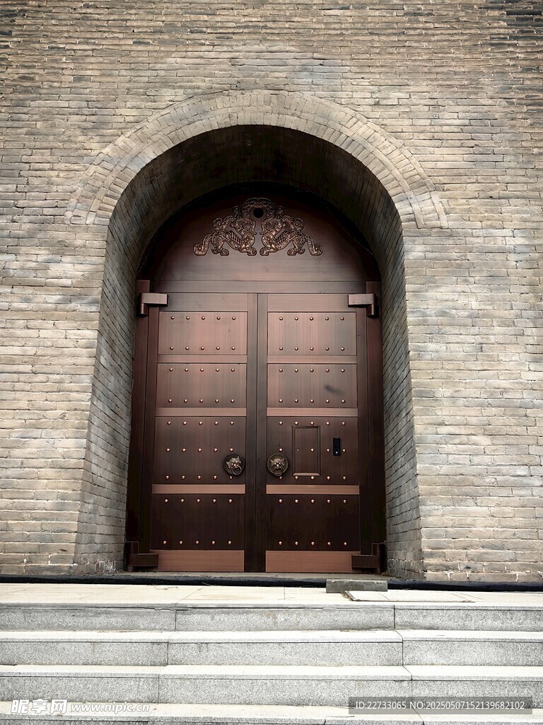 古老拱形