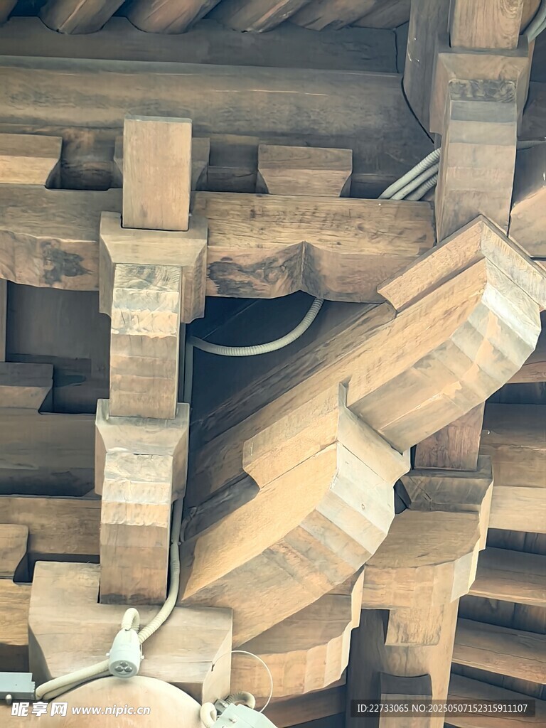 中式古建筑木梁结构