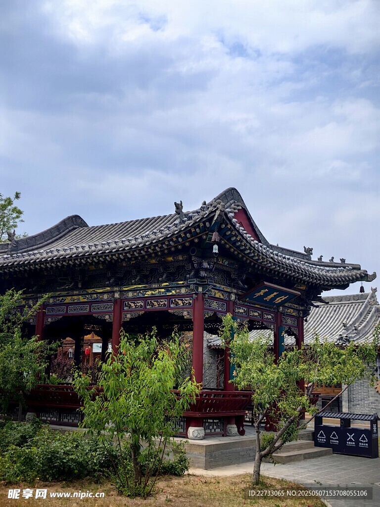 中式古建庭院
