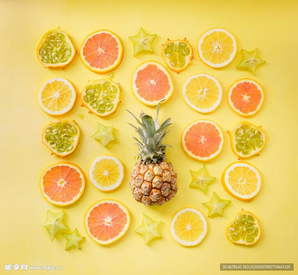 菠萝与柑橘类水果的组合