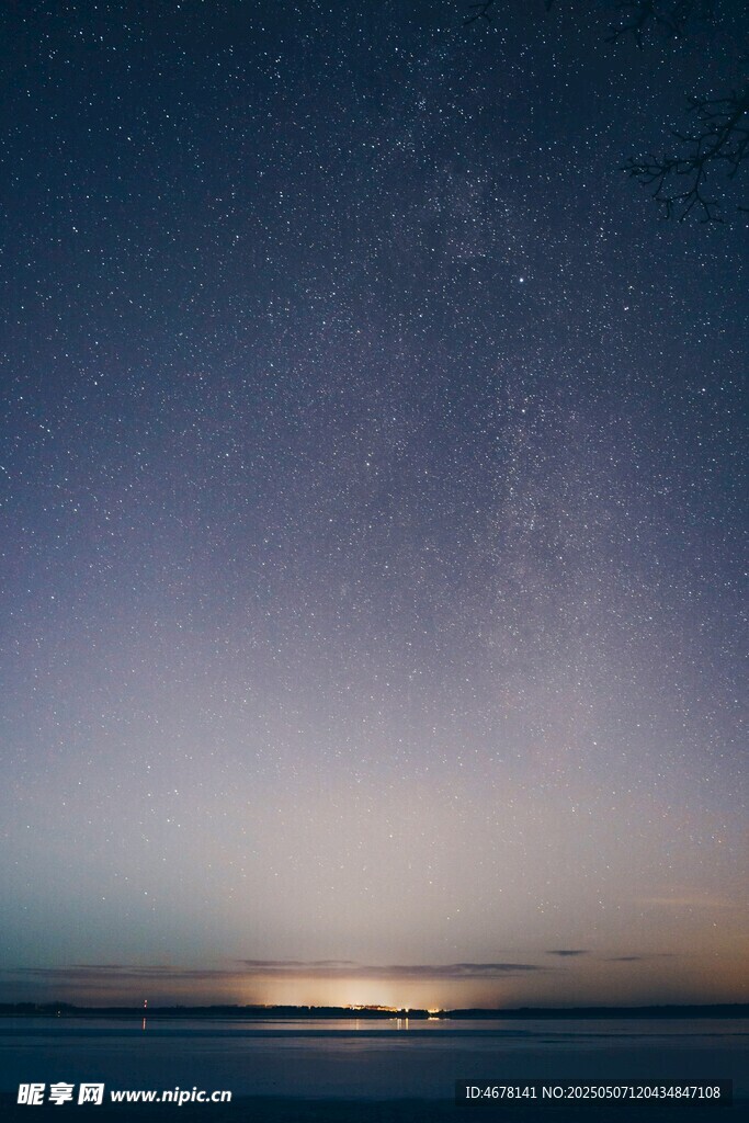 海上星空夜景迷人景象
