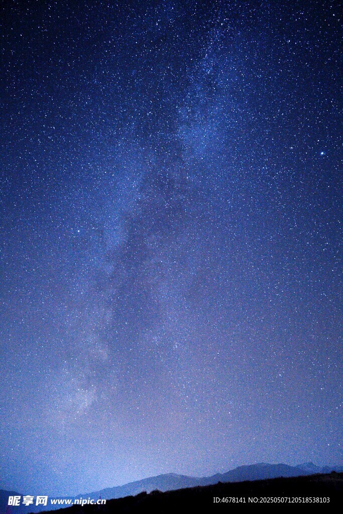 夜空下的璀璨星河
