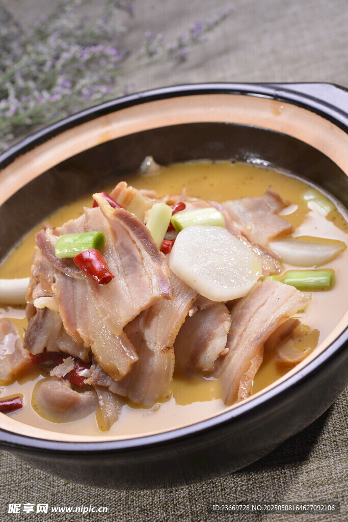 砂锅白肉