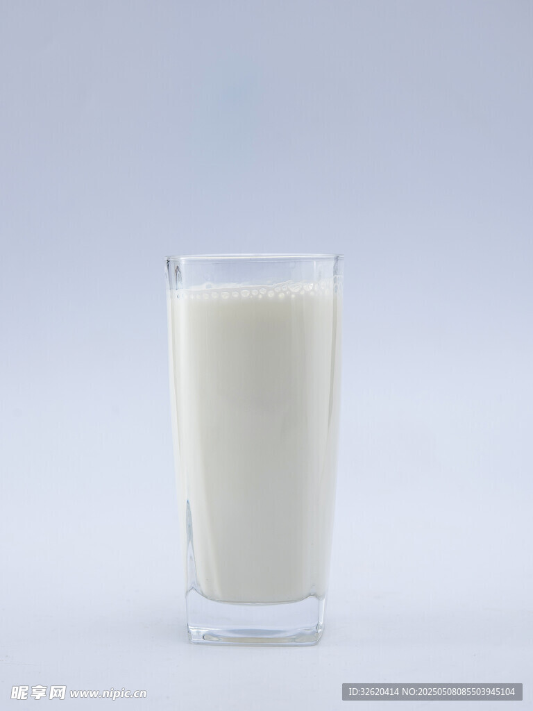牛奶