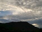 山间云景