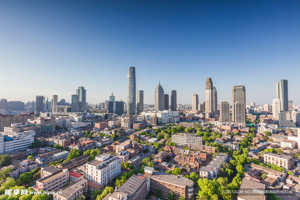 繁华都市天际线俯瞰景观