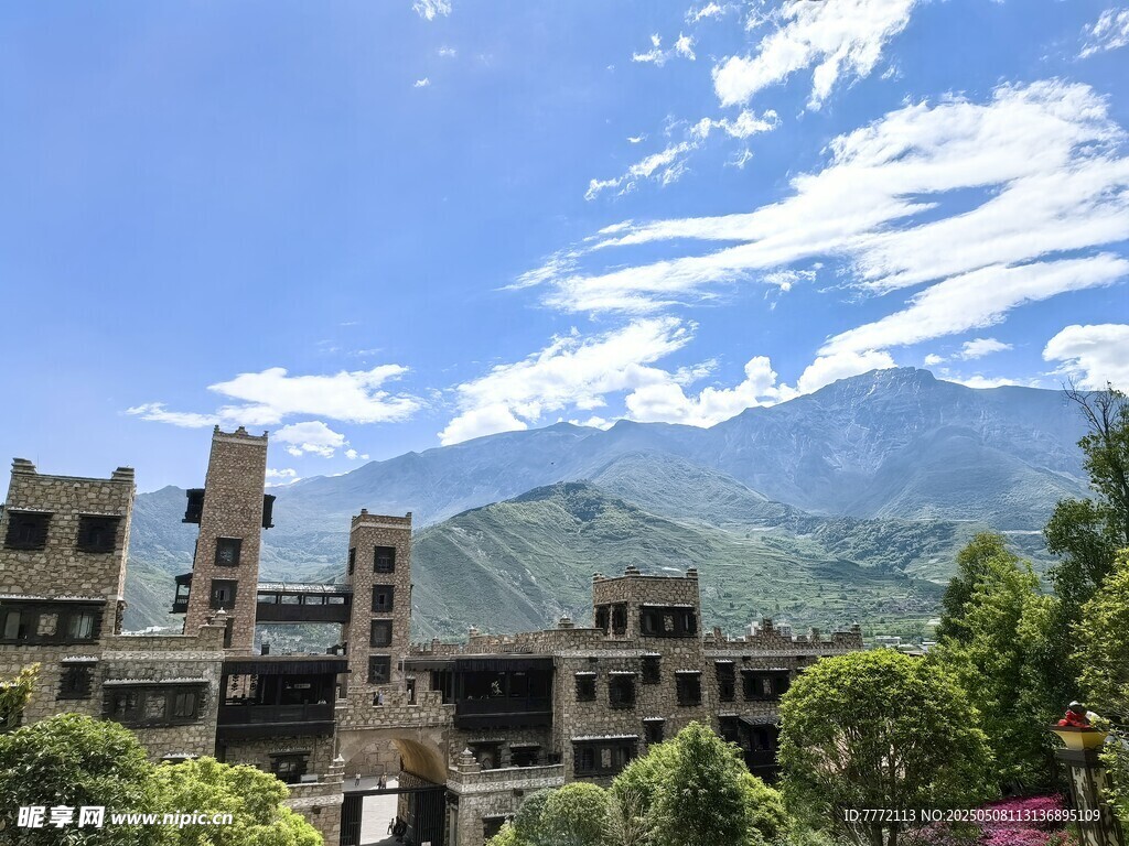 中国古羌寨
