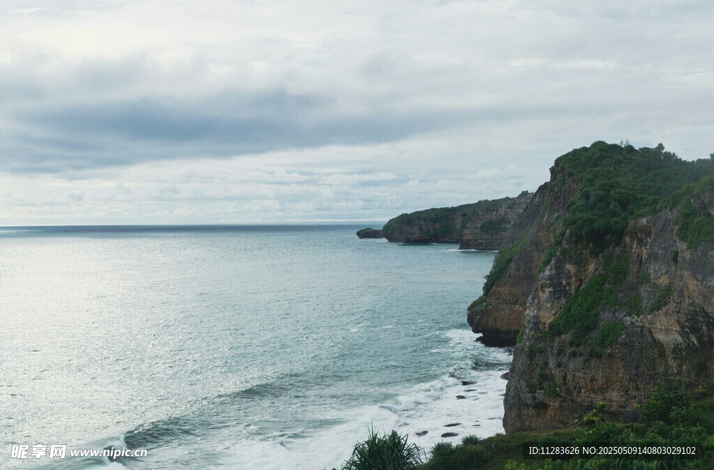海岸风光山海相依美景