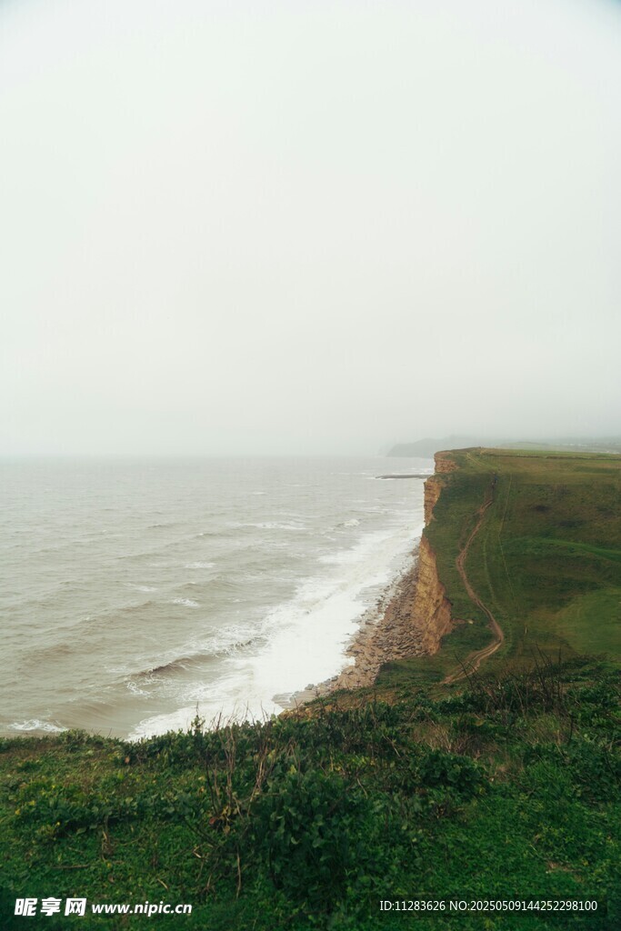 海边悬崖风景