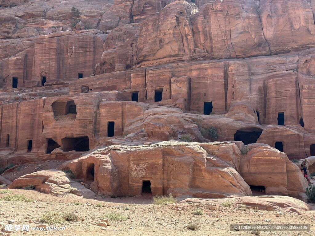 约旦佩特拉古城岩石建筑