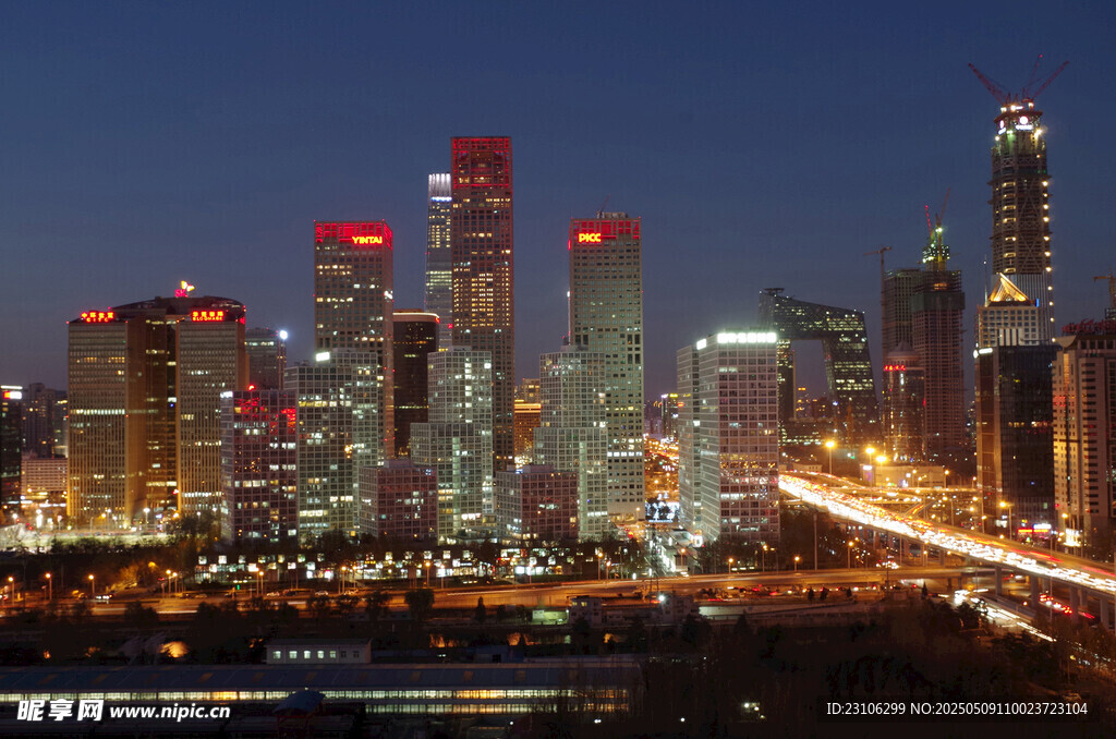 城市璀璨夜景
