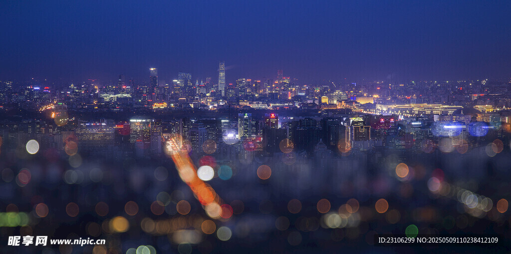 城市璀璨夜景俯瞰图