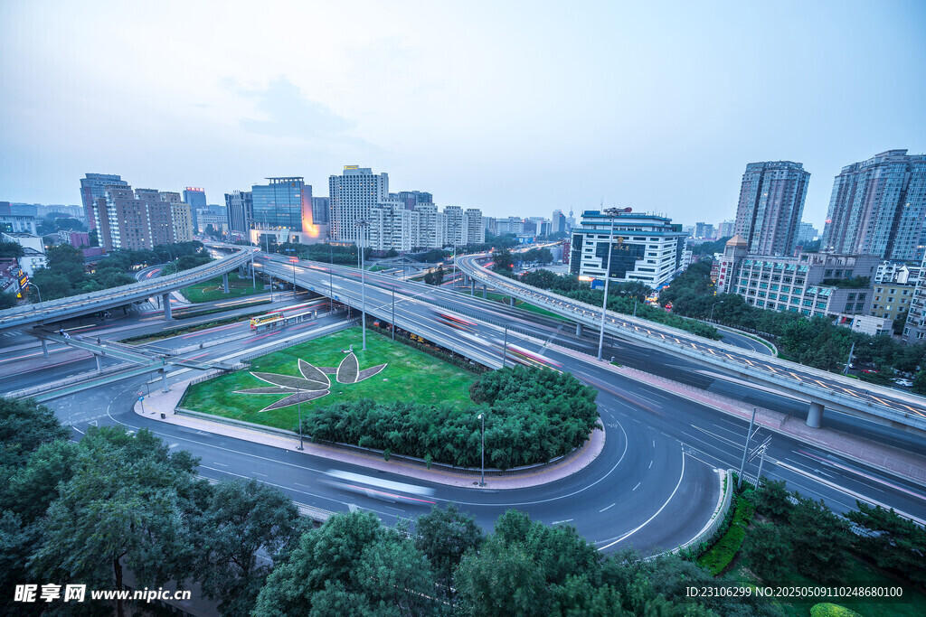 城市立交桥景观俯瞰图