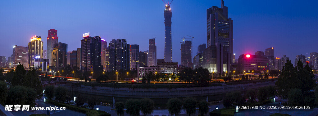 城市璀璨夜景