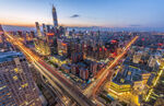 都市璀璨夜景俯瞰图