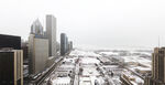 雪后城市高楼景观