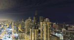 城市璀璨夜景俯瞰图