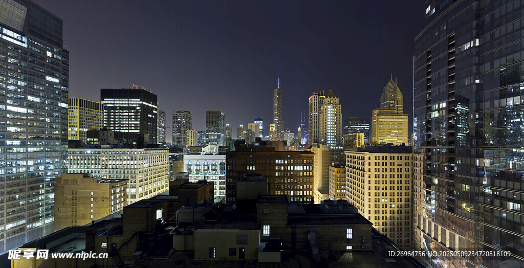 城市夜景俯瞰繁华建筑群