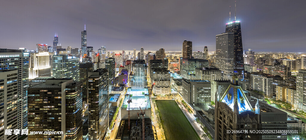 城市璀璨夜景俯瞰图