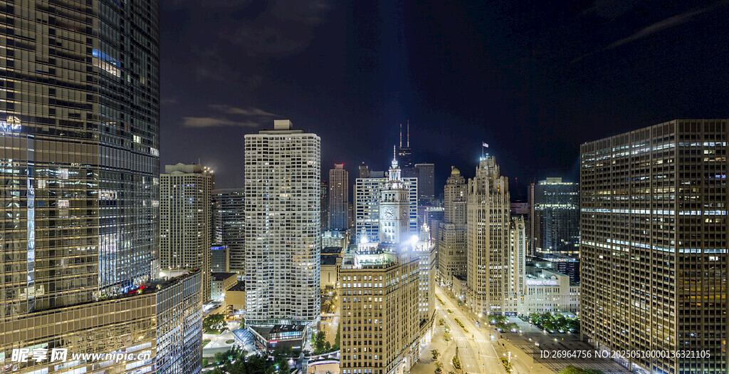 都市夜景璀璨繁华景象