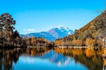 秋日山水湖景秀丽风光