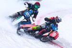 雪地摩托竞技瞬间