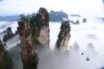 张家界奇峰云海壮丽景观