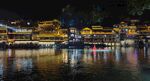 凤凰古城夜景璀璨迷人