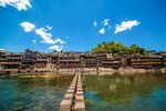 湘西水乡古朴吊脚楼风景