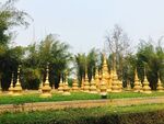 金色佛塔群 尽显庄严之美
